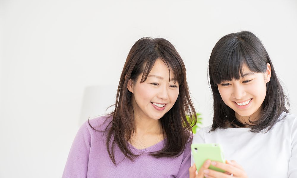 MNPと同時に名義変更する方法はある？利用者の名義が違うときの対応も紹介